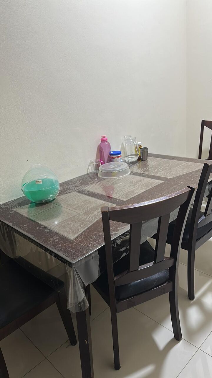Salmaniya, Furniture, BHD 50,  Dining Table
