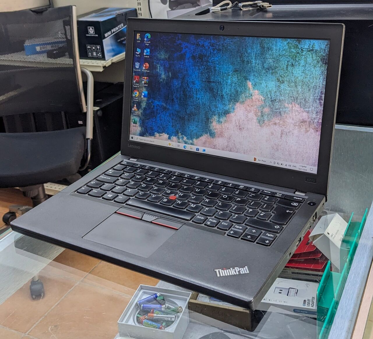 Manama, Computers, BHD 68,  Lenovo Core I5 6th Generation Laptop RAM 8GB SSD 120GB Windows Pro & Office Ready To Ues