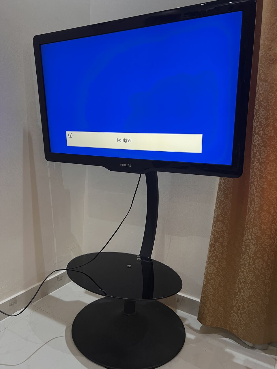 East Riffa, Electronics, BHD 25,  Philips LCD TV With Modern Glass Floor Stand & Remote - Excellent Condition