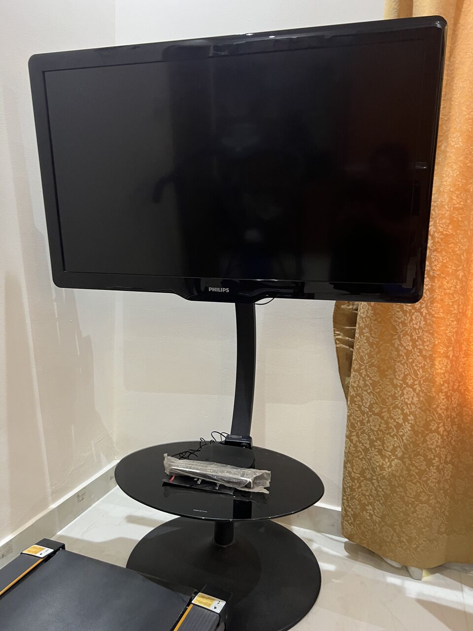 East Riffa, Electronics, BHD 25,  Philips LCD TV With Modern Glass Floor Stand & Remote - Excellent Condition