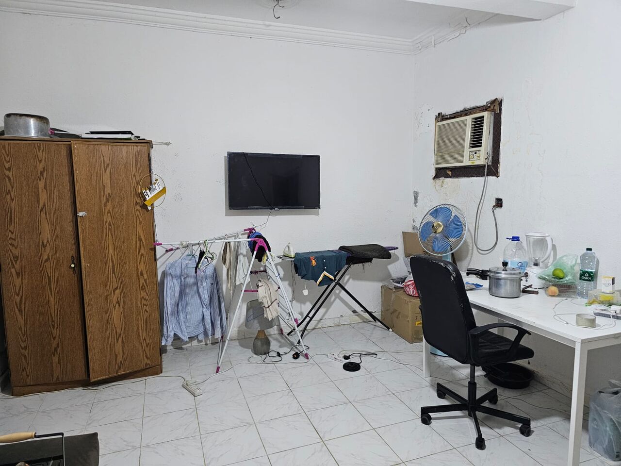 Al Sharafeyah, Rooms for Rent, SAR 650/month,  20 Sq. Meter,  ഒരു ബാച്ചിലർ റൂം ഒഴിവ് (Khalid Bin Walid)