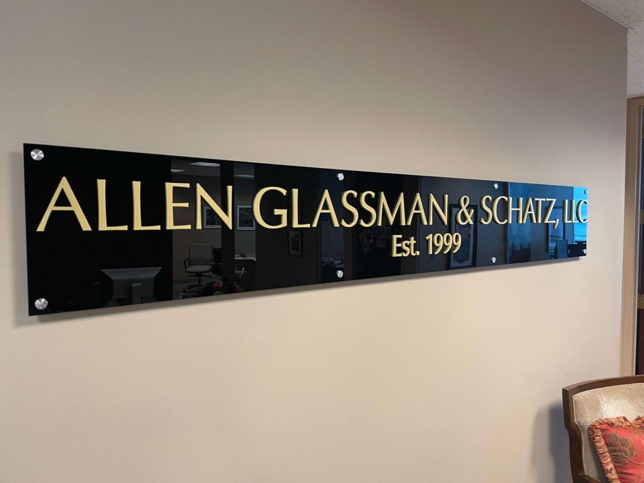 Chicago, Business, Custom Lobby Signs In Chicago For Professional Reception Branding