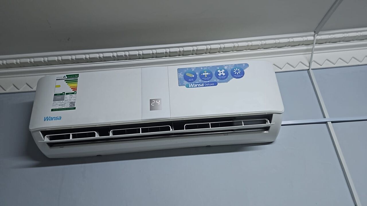 Al Malaz, Air Conditioners, SAR 900,  Wansa 18000 BTU Used AC Available.