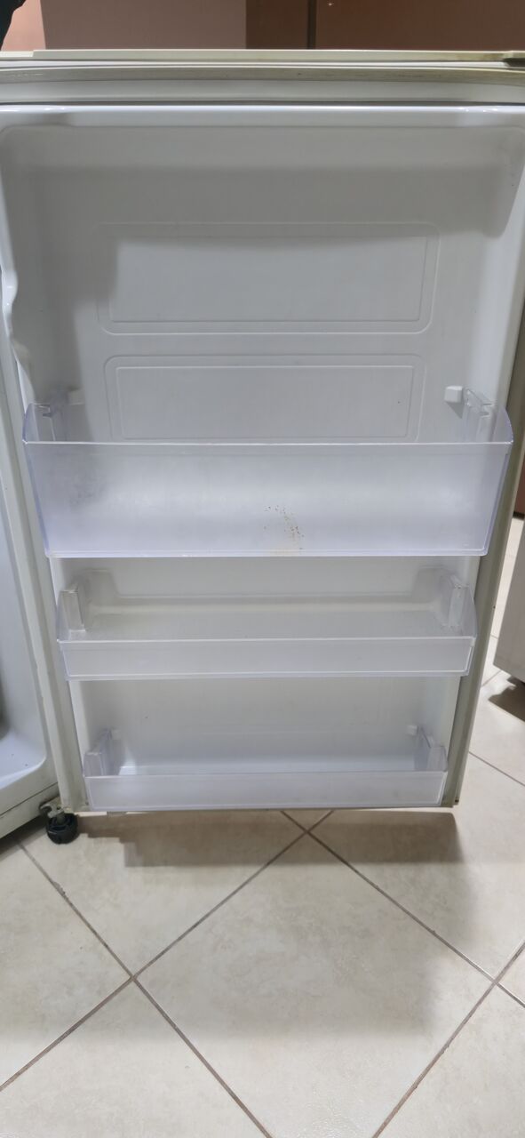Riyadh, Electronics, SAR 850,  SAMSUNG REFRIGERATOR FOR SALE