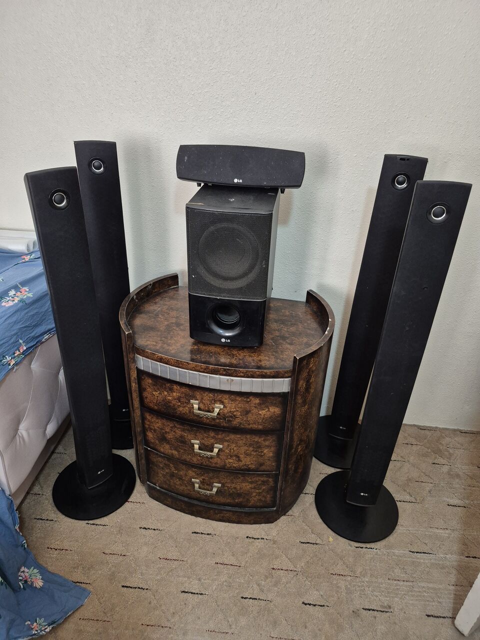 Al Wizarat, Electronics, SAR 900,  65 Inch Haier Smart TV, LG Brand 5.1 Music System