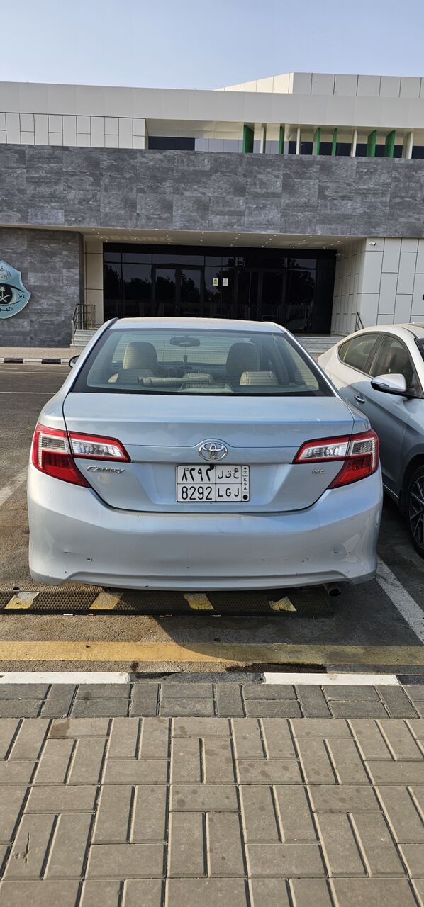 Jeddah, Vehicles, Cars & Trucks , SAR 35000,  Toyota Camry,  2015,  Automatic,  500000 KM,    Model For Sale