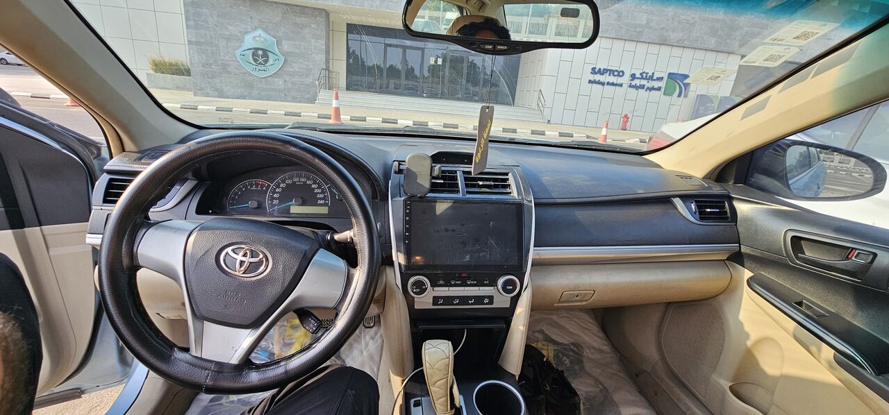 Jeddah, Vehicles, Cars & Trucks , SAR 35000,  Toyota Camry,  2015,  Automatic,  500000 KM,    Model For Sale