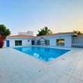BHD 850,  Spacious Villa With Large Garden & Private Pool