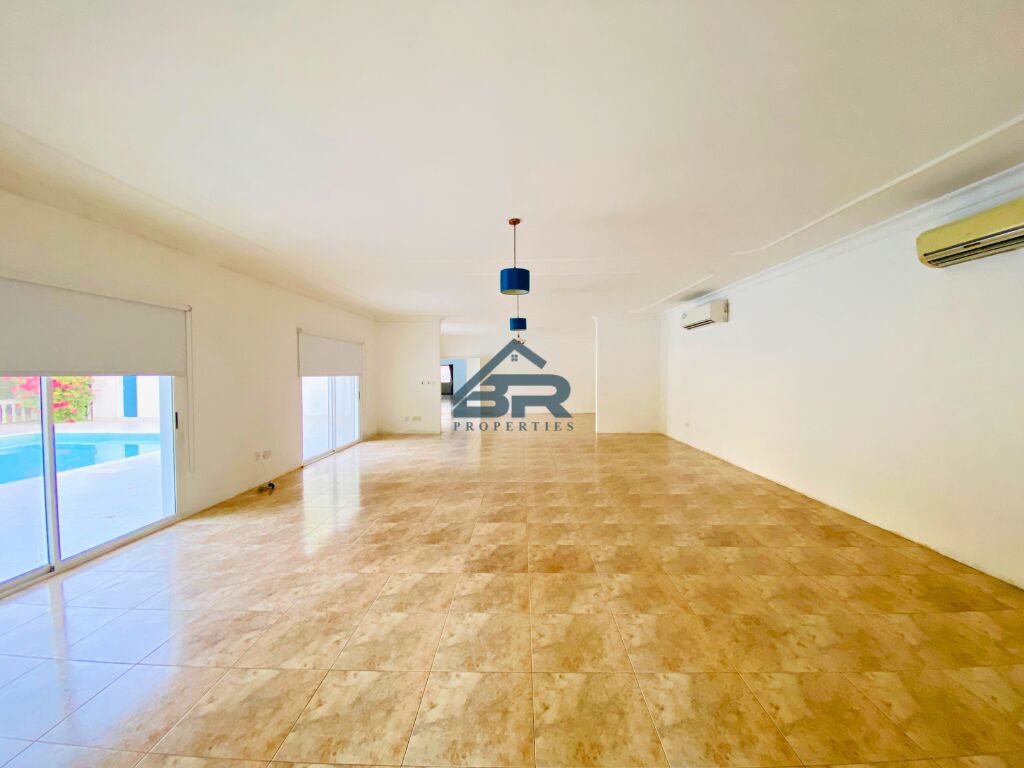 Saar, Villas, BHD 850,  Spacious Villa With Large Garden & Private Pool