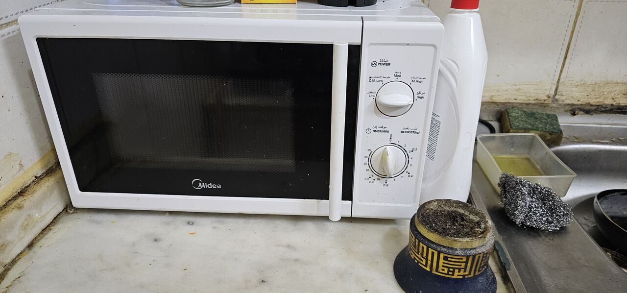 Jeddah, Electronics, SAR 100,  Microwave Oven