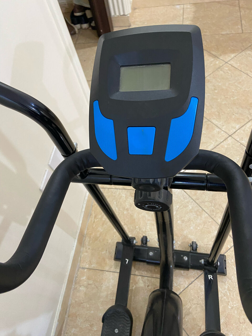 Al Aziziyah, Health & Beauty Items, SAR 1000,  Stationary Exercising Cycle