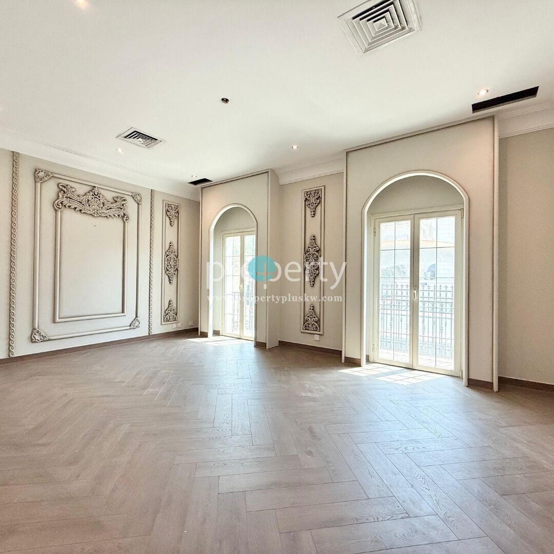Adan, Villas, KWD 2500,  SPACIOUS SEVEN BEDROOM VILLA AVAILABLE IN ADAN
