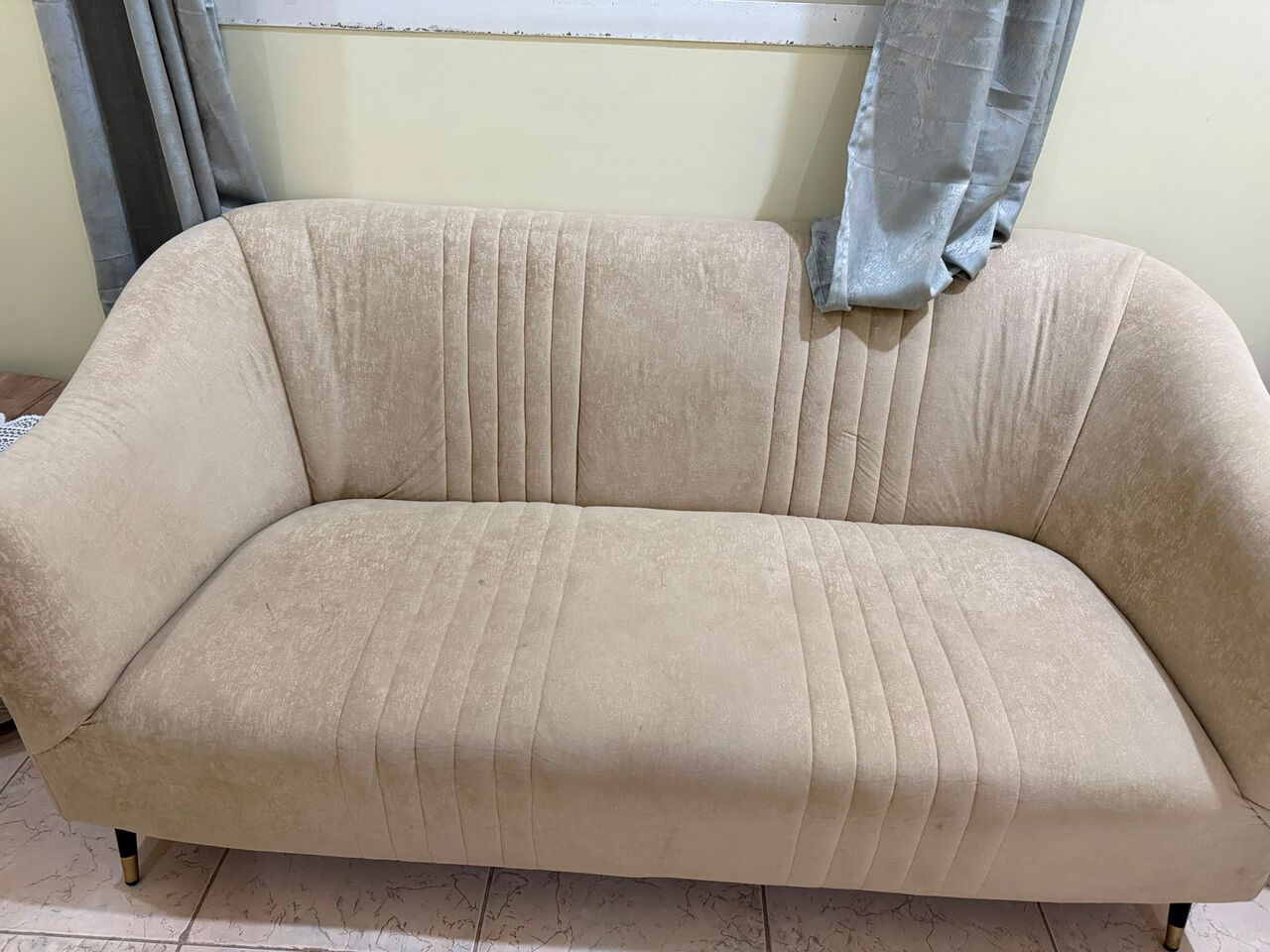 Riyadh, Furniture, SAR 350,  Sofa (2x5 Seater, 2x3 Seater - Total 4 Sofas)