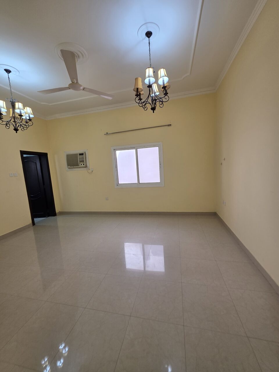 Arad, Apartments, Flats, Houses & Villas, BHD 270,  3 BR,  Flat With Ewa For Rent In Arad