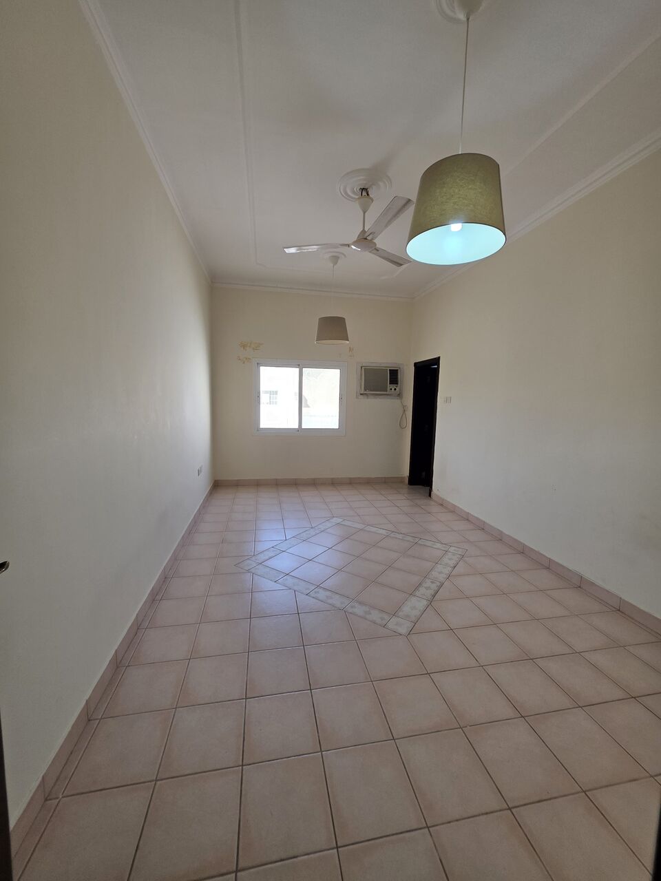 Arad, Apartments, Flats, Houses & Villas, BHD 270,  3 BR,  Flat With Ewa For Rent In Arad