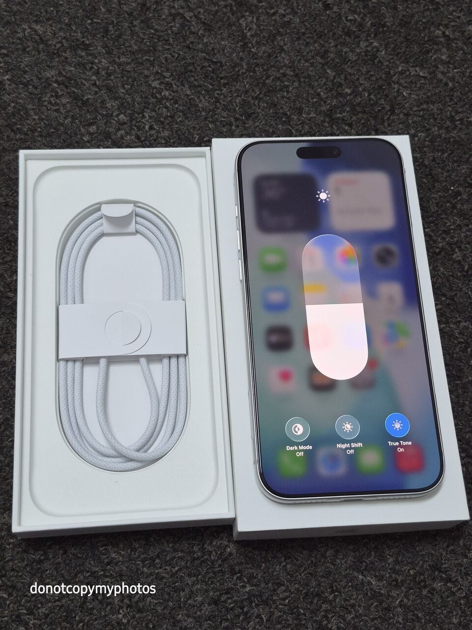 Al Rahmaniyah, Mobile Phones, SAR 4650,  IPhone 17 Pro Max 256gb Silver