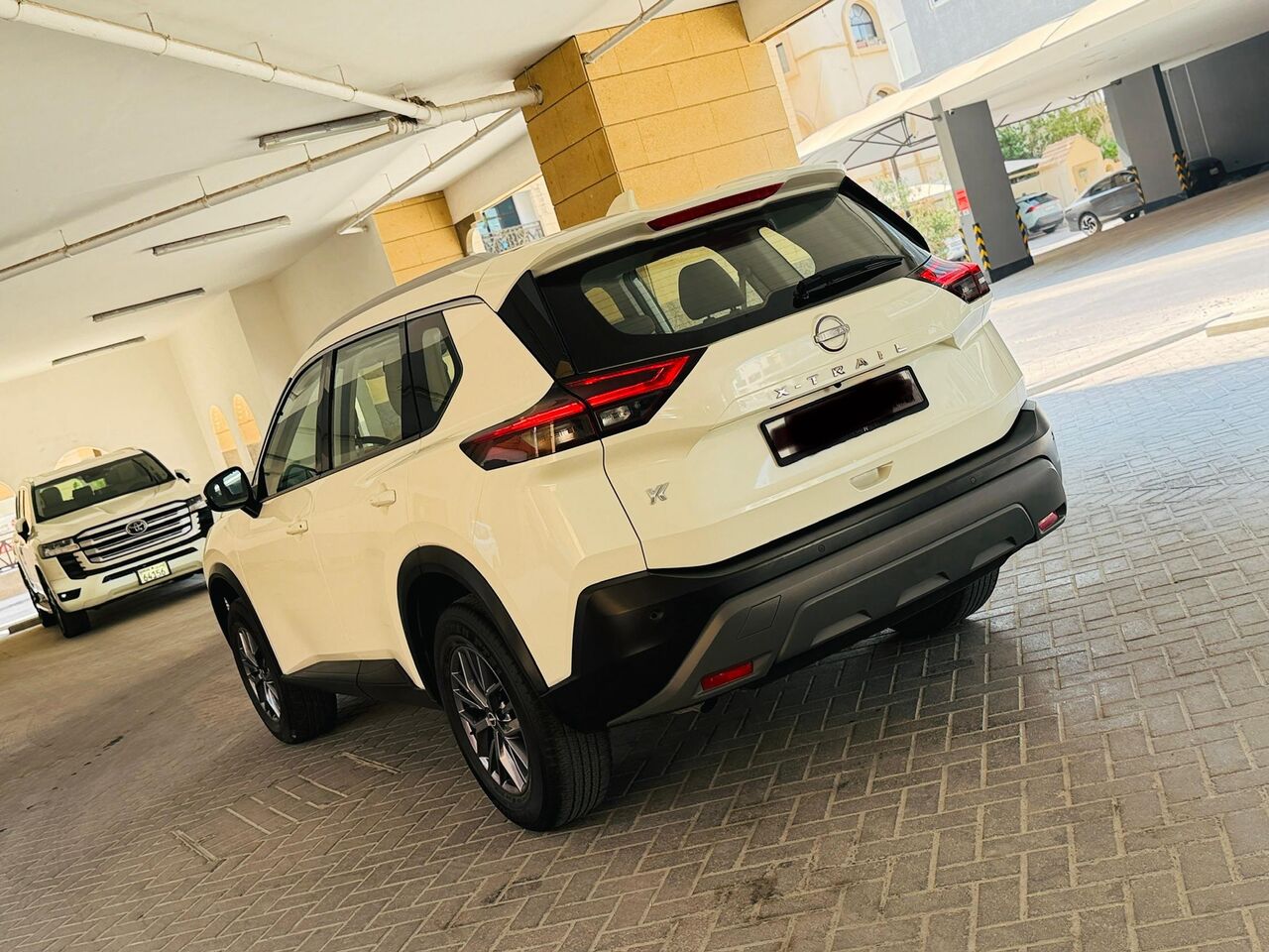 Manama, Vehicles, Cars & Trucks , BHD 8000,  Nissan X-Trail,  2023,  Automatic,  37000 KM,  NISSAN XTRAIL 4X4 MIDDLE OPTION , NON ACCIDENT, SINGLE OWNERSHIP CAR