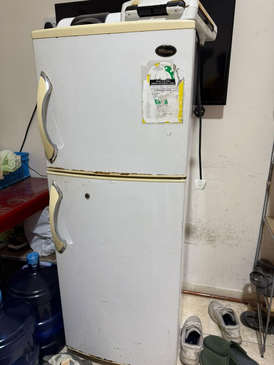 Hara, Household Items, SAR 350,  Urgent For Sale Refrigerator (Fridge) And Sandwich Maker