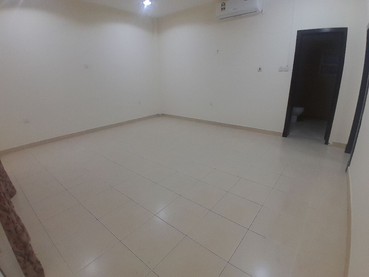 Manama, Apartments, Flats, Houses & Villas, BHD 220/month,  1 BR,  𝐆𝐮𝐝𝐚𝐢𝐛𝐢𝐲𝐚:- 𝐑𝐨𝐨𝐟𝐭𝐨𝐩 1𝐁𝐇𝐊 𝐔𝐧𝐟𝐮𝐫𝐧