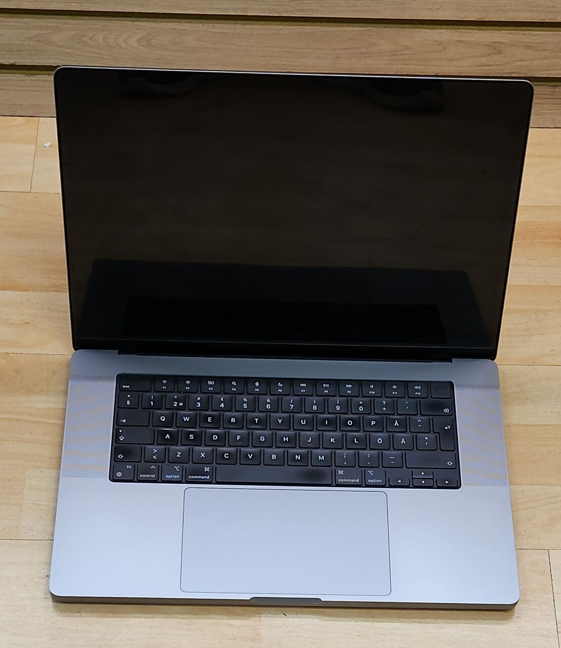 Riyadh, Computers, SAR 5199,  MacBook Pro M1 16&rdquo; RAM: 32GB SSD:512GB GPU:16CORE CPU:10core BC:561(84%)