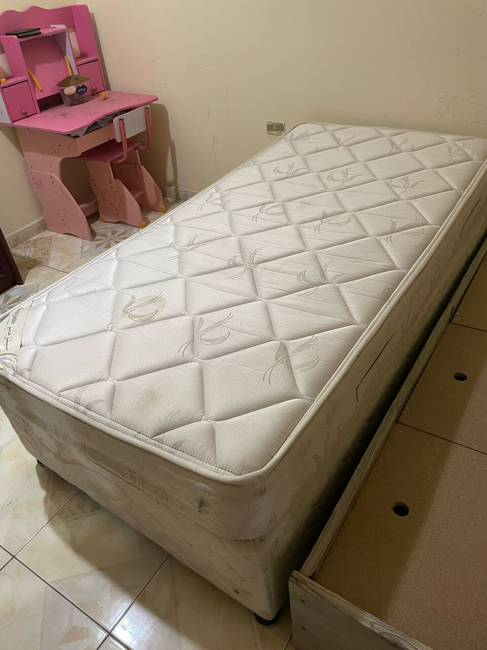 Jeddah, Furniture, SAR 150,  Single Bed With Matrss