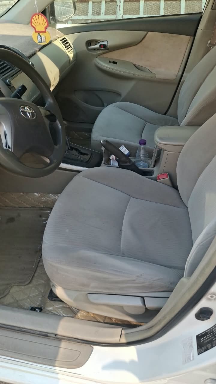 Riyadh, Vehicles, Cars & Trucks , SAR 18000,  Toyota Corolla,  2010,  Automatic,  573900 KM,   -  For Sale