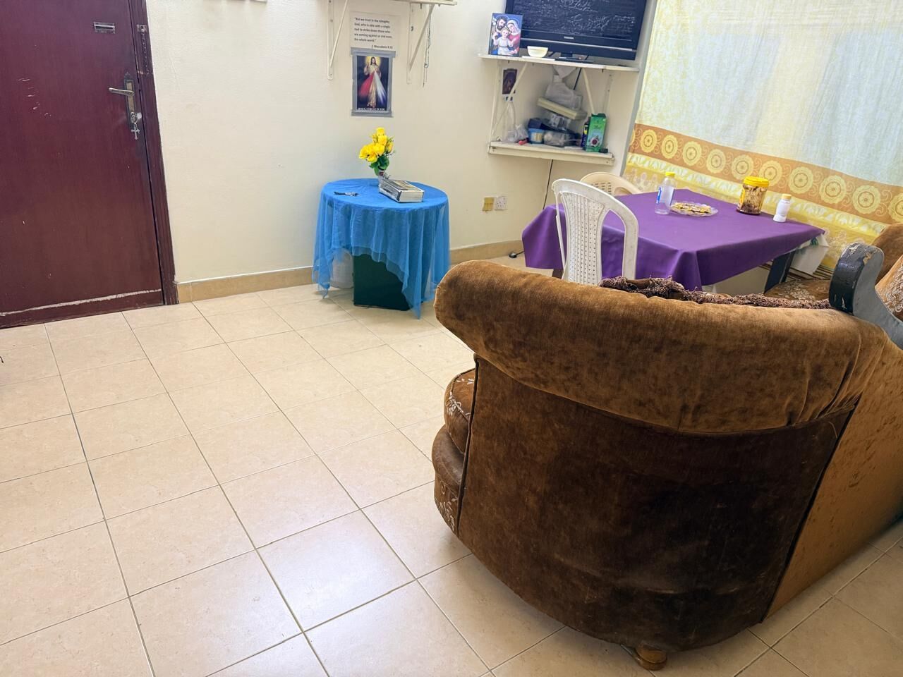 East Riffa, Apartments, Flats, Houses & Villas, BHD 60/month,  2 BR,  Sharing Flat Available 60 Bd For Rent Indian Family Or Single Lady....