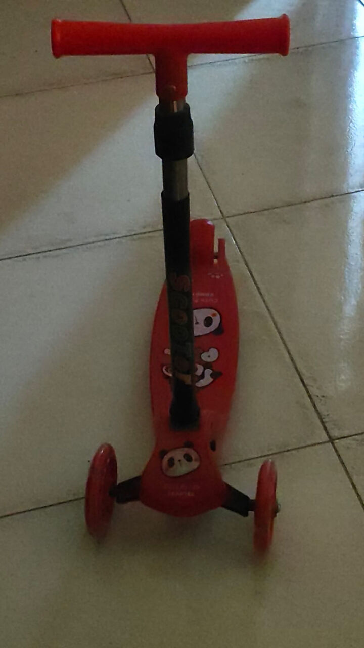 Hidd, Bicycles, BHD 25,  Kids Scooter And Cycle