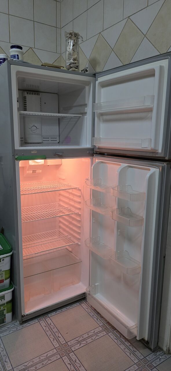 Riyadh, Appliances, SAR 600,  Refrigerator For Sale Very Good Condition