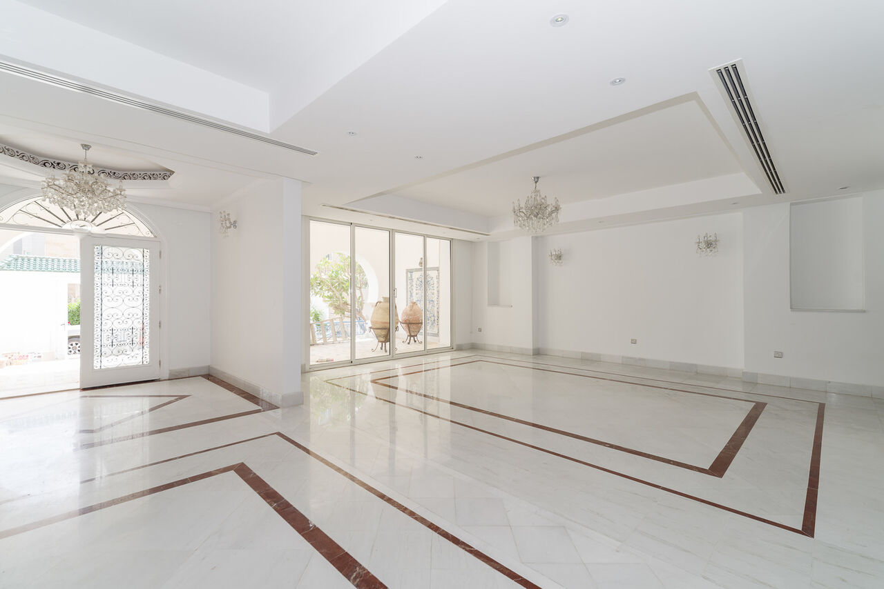 Kuwait City, Apartments, Flats, Houses & Villas, KWD 2500/month,  6 BR,  Qortuba &ndash; Lovely, Stylish 6 Bedroom Villa W/garden