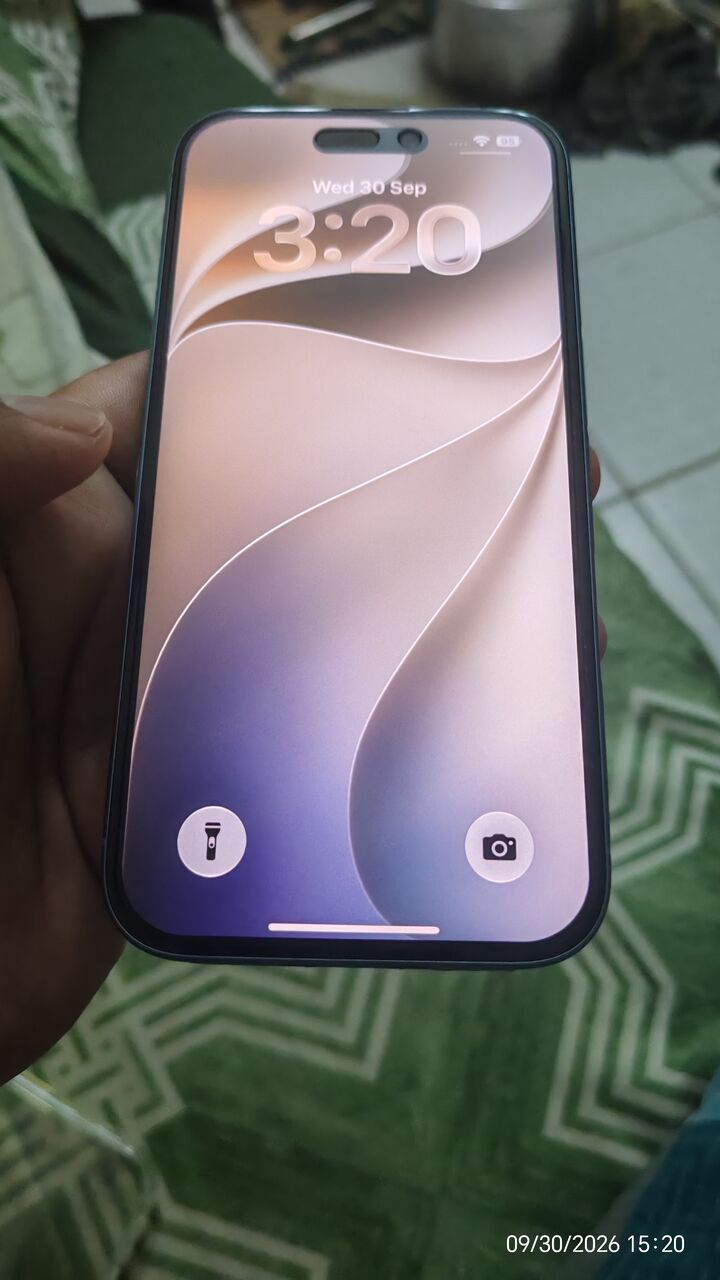 Umm Al Hamam, Mobile Phones, SAR 2300,  Iphone 16