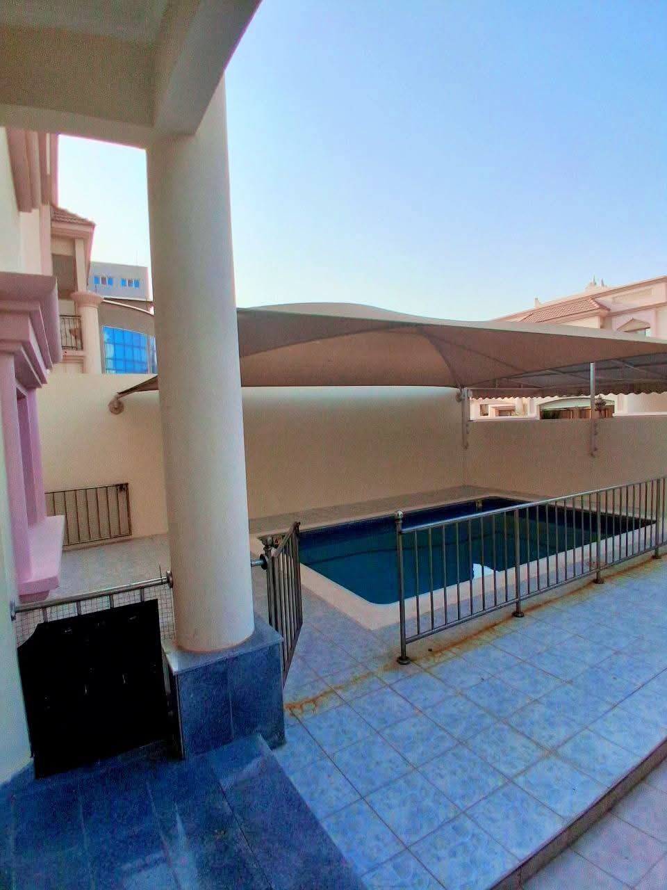 Juffair, Real Estate For Sale, BHD 1300,  6 BR,  Villa In Juffair Next To The American Base