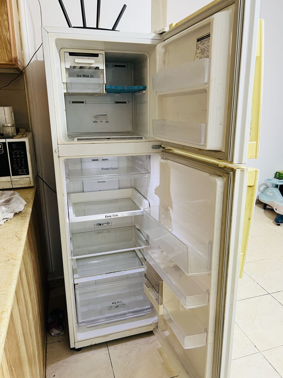 Riyadh, Household Items, SAR 500,  Samsung Refrigerator For Sale Excellent Working Condition