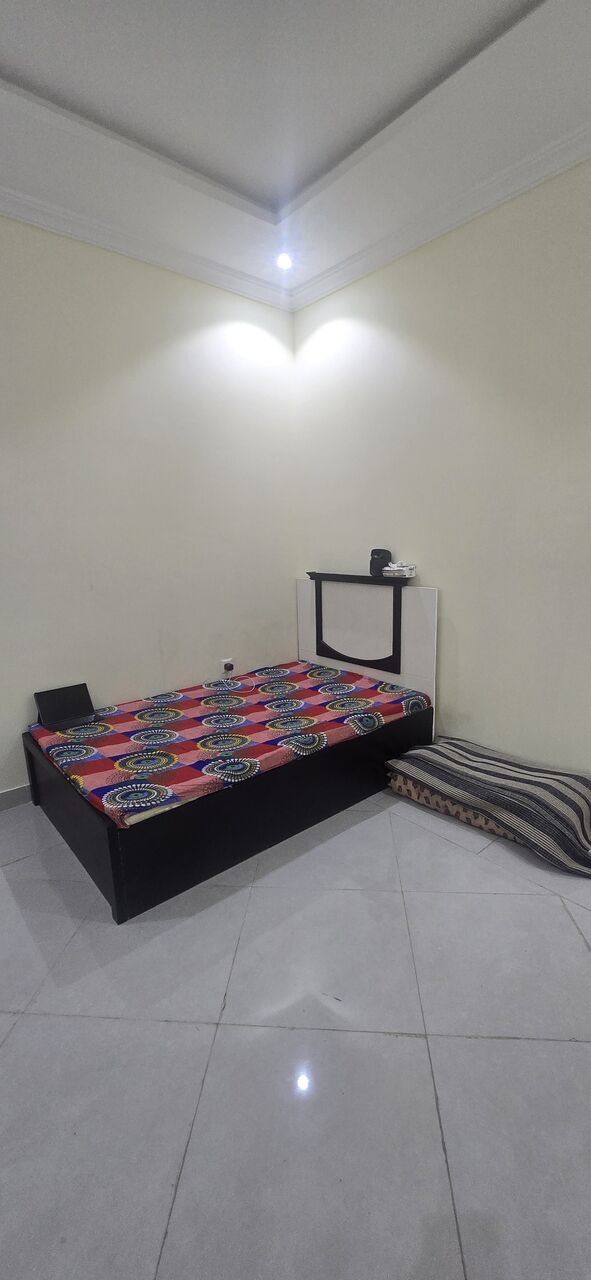 Jeddah, Rooms for Rent, SAR 900/month,  Furnished,  144 Sq. Feet,  We Are Offering One Fully Furnished Room For Rent, Only Bachelor