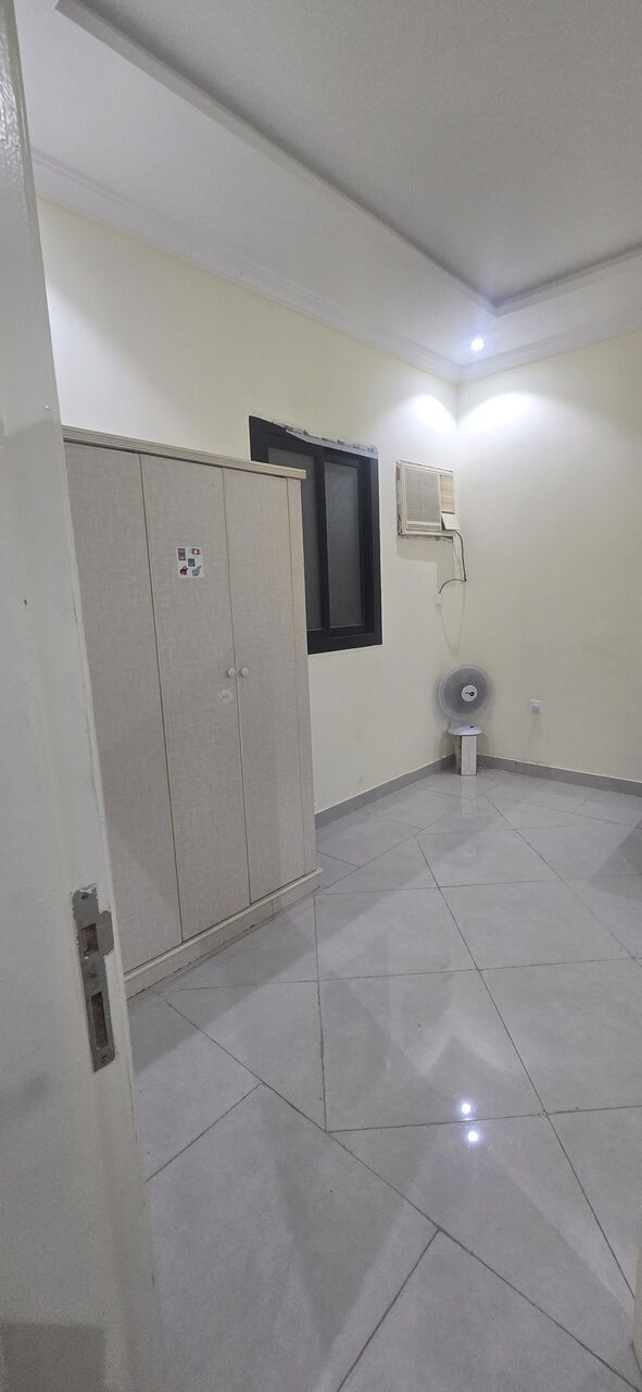 Jeddah, Rooms for Rent, SAR 900/month,  Furnished,  144 Sq. Feet,  We Are Offering One Fully Furnished Room For Rent, Only Bachelor