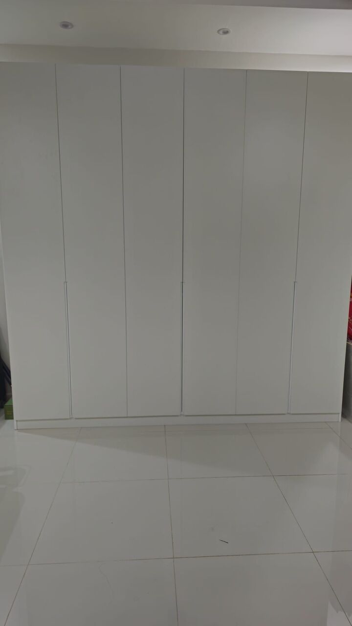 Madinah, Furniture, SAR 1150,  Custom-Made Large White Wooden Wardrobe &ndash; Like New
