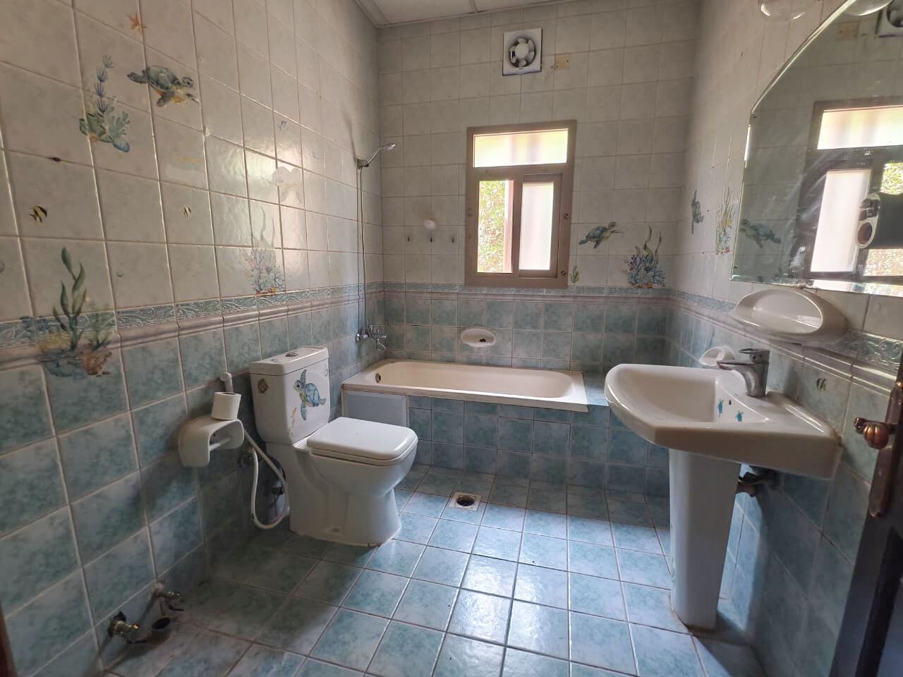 West Riffa, Villas, BHD 500,  Spacious 5BR Family Villa With Shared Pool | West Riffa | BD 500 Exclusive