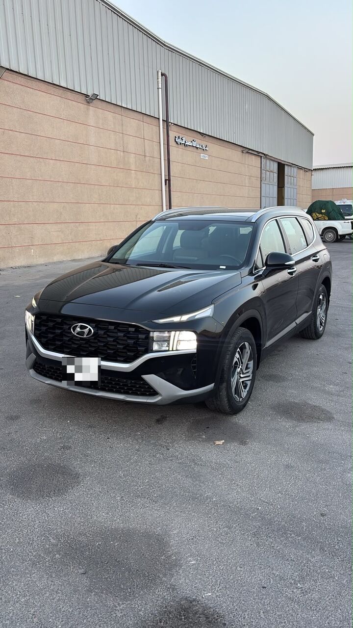 Dammam, Vehicles, Cars & Trucks , SAR 78000,  Hyundai Santa Fe,  2024,  Automatic,  100000 KM,  Clean And Neat