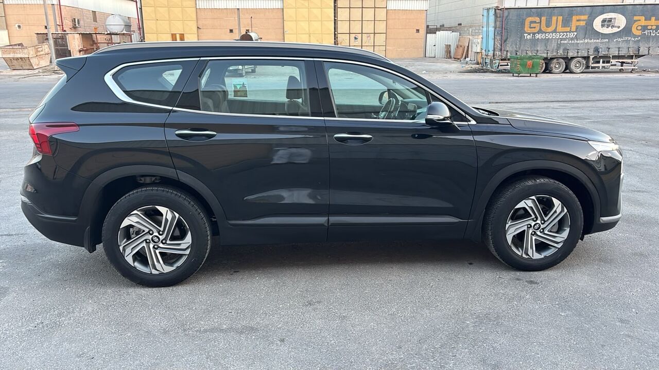 Dammam, Vehicles, Cars & Trucks , SAR 78000,  Hyundai Santa Fe,  2024,  Automatic,  100000 KM,  Clean And Neat