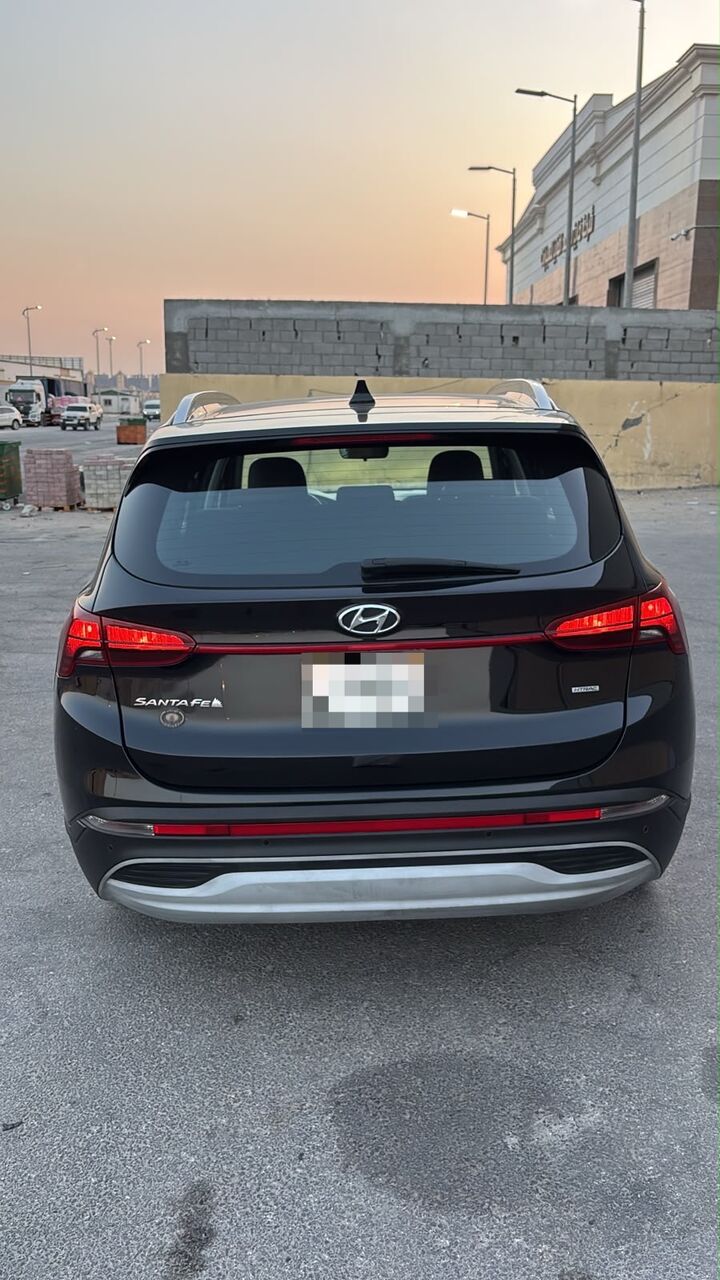 Dammam, Vehicles, Cars & Trucks , SAR 78000,  Hyundai Santa Fe,  2024,  Automatic,  100000 KM,  Clean And Neat
