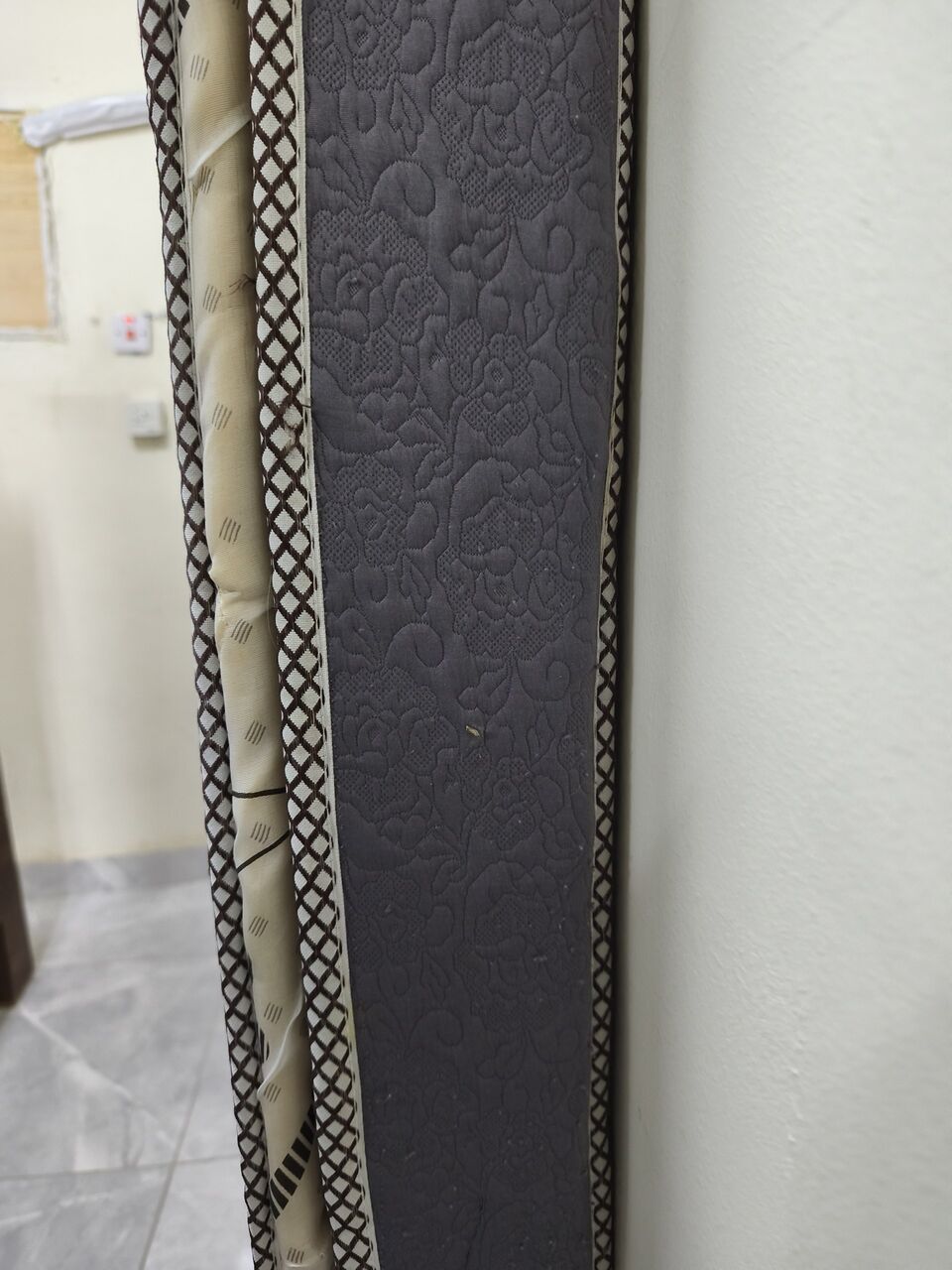 Riyadh, Furniture, SAR 250,  Mattress 175 X 190 Cm - Hard With Comfort Layer, Lightly Used