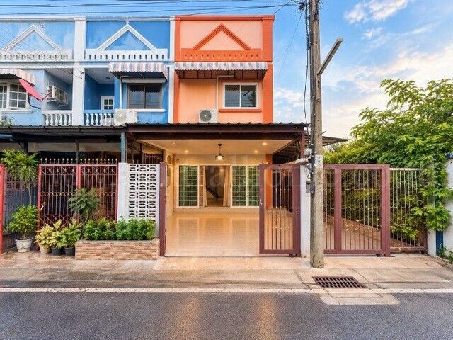 Bangkok, Real Estate For Sale, THB 1790000,  2 BR,  26 Sq. Feet,  ทาวน์เฮ้าส์ 2 ชั้น พรไพศาล ติวานนท์ - 