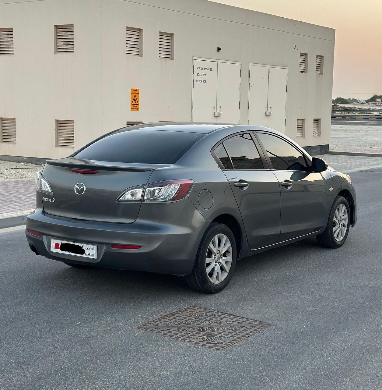 Riffa, Vehicles, Cars & Trucks , BHD 1400,  Mazda 3 Full Option,  2013,  Automatic,  146000 KM,  Very Urgent Sale