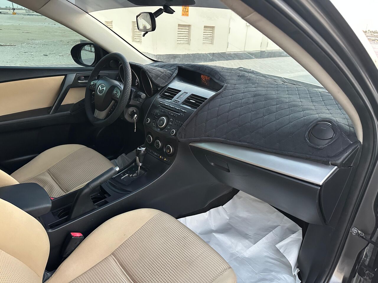 Riffa, Vehicles, Cars & Trucks , BHD 1400,  Mazda 3 Full Option,  2013,  Automatic,  146000 KM,  Very Urgent Sale