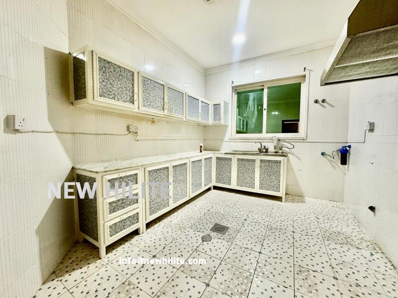 Kuwait City, Apartments, Flats, Houses & Villas, KWD 550/month,  3 BR,  Spacious 3 Bedroom Apartment For Rent In Hateen
