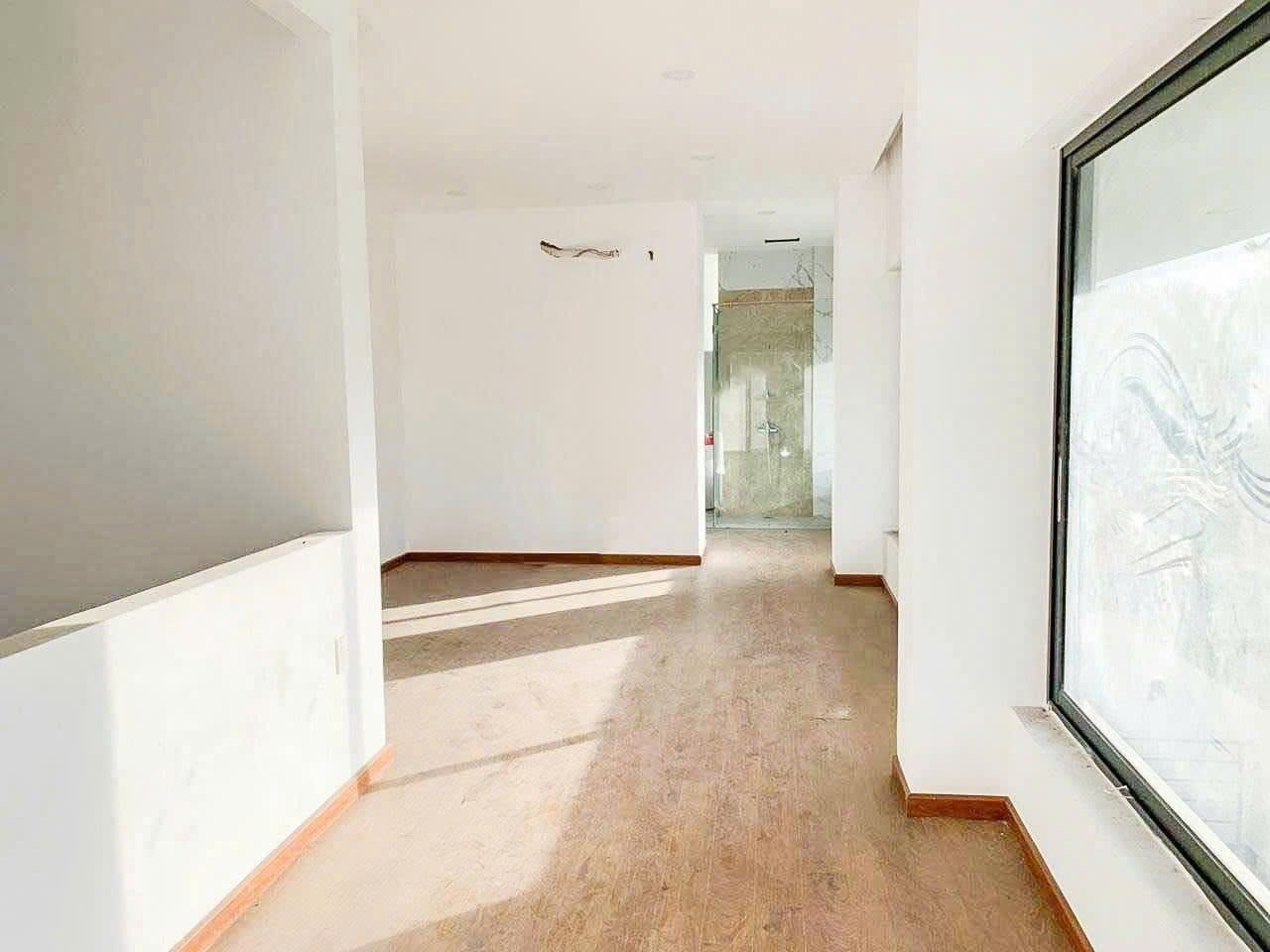 Ho Chi Minh City, Apartments, Flats, Houses & Villas, USD 5000/month,  Furnished,  6 BR,  1900 Sq. Meter,  FOR LEASE &ndash; GARDEN VILLA &ndash; NGUYEN VAN HUONG, THAO DIEN &ndash; $5,000