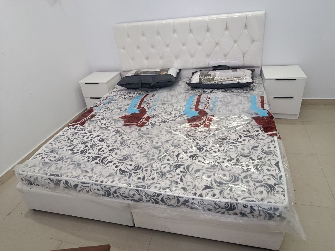 Jeddah, Furniture, SAR 1,  New Complete Bedroom Set For Sale