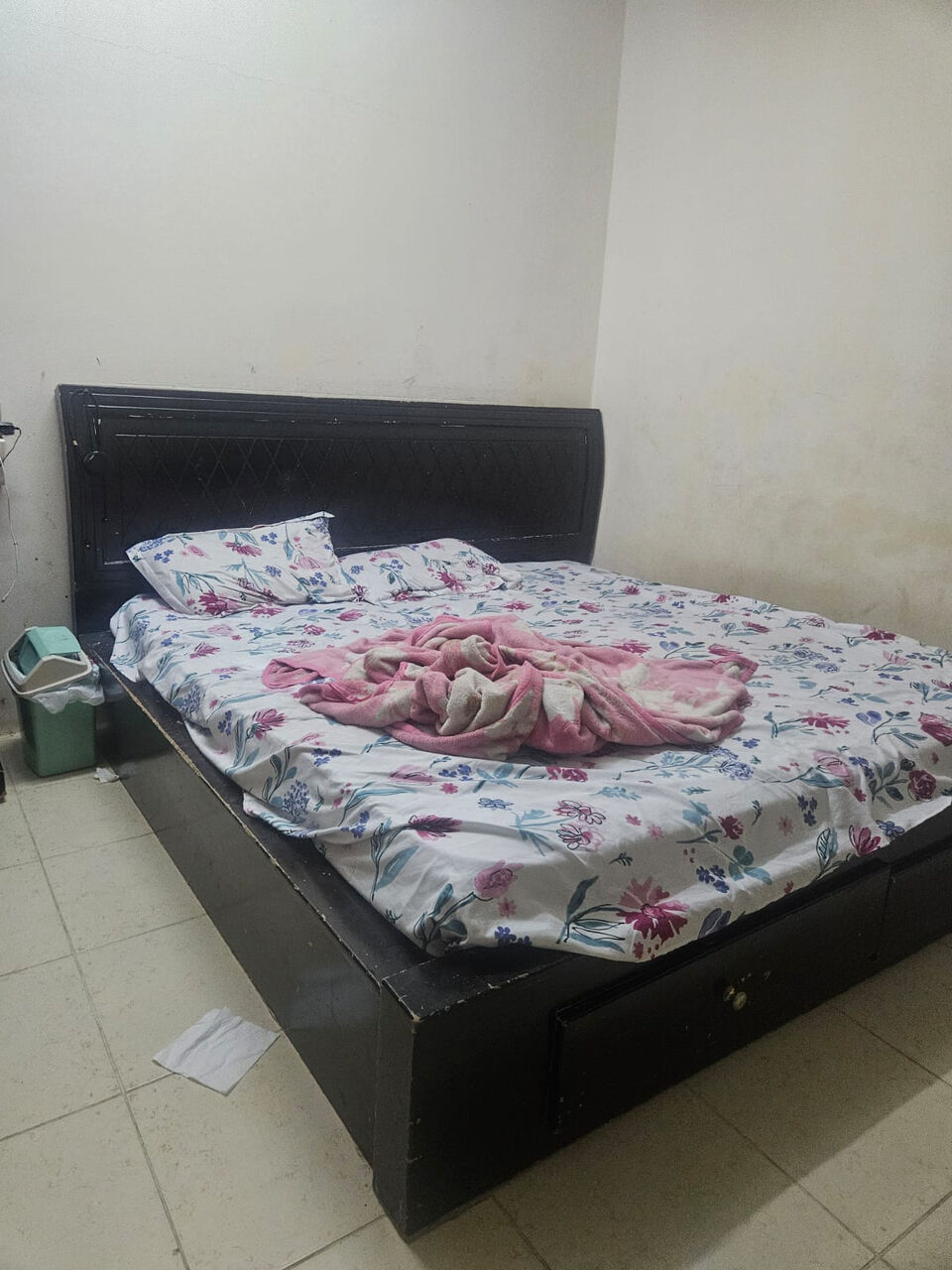 Dammam, Apartments, Flats, Houses & Villas, SAR 8500/year,  Furnished,  1 BR,  Two Window ACs, A Washing Machine, A Bed, A Wardrobe, And Related Items.