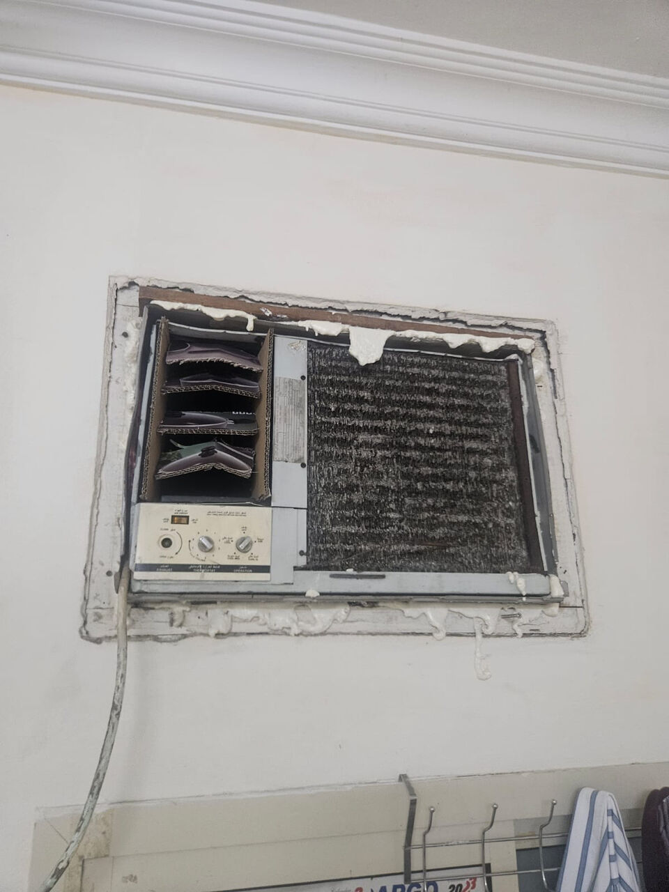 Dammam, Apartments, Flats, Houses & Villas, SAR 8500/year,  Furnished,  1 BR,  Two Window ACs, A Washing Machine, A Bed, A Wardrobe, And Related Items.