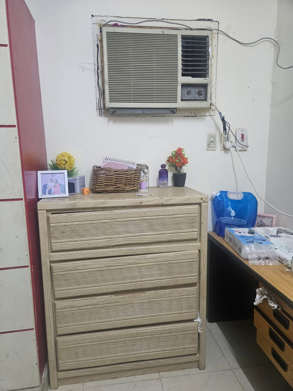 Dammam, Apartments, Flats, Houses & Villas, SAR 8500/year,  Furnished,  1 BR,  Two Window ACs, A Washing Machine, A Bed, A Wardrobe, And Related Items.